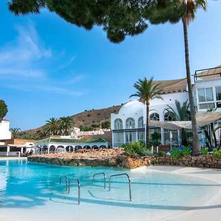 公寓 Capuchinos 4 *